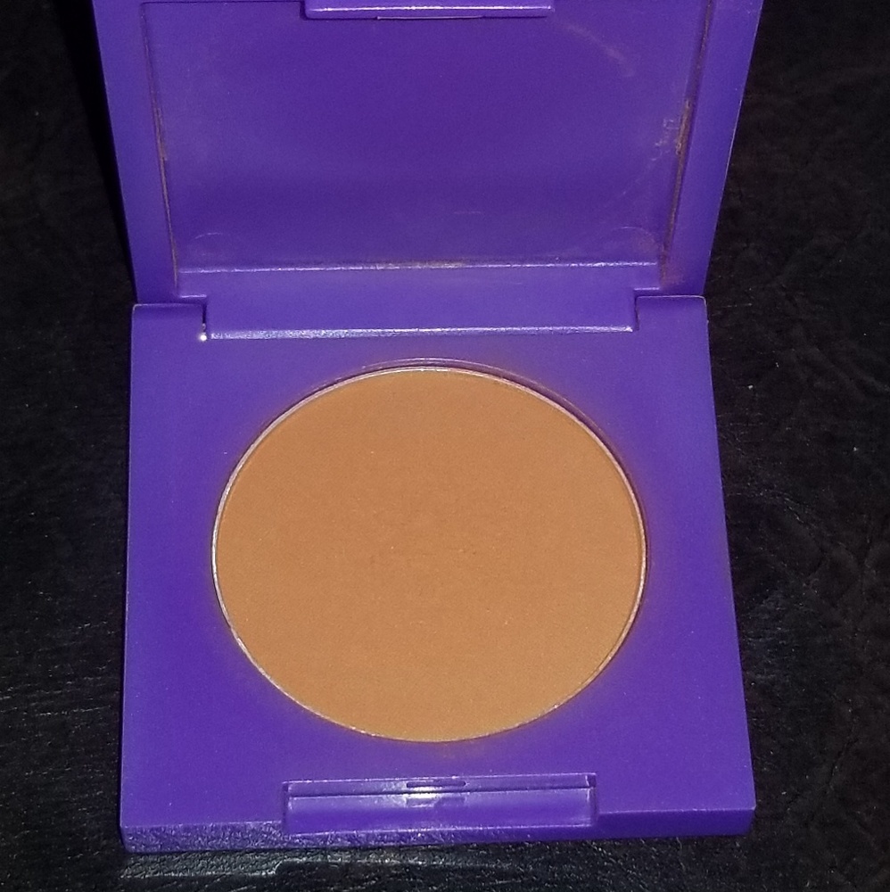 Glamour Dolls / Lisa Frank single shadow in Heartt